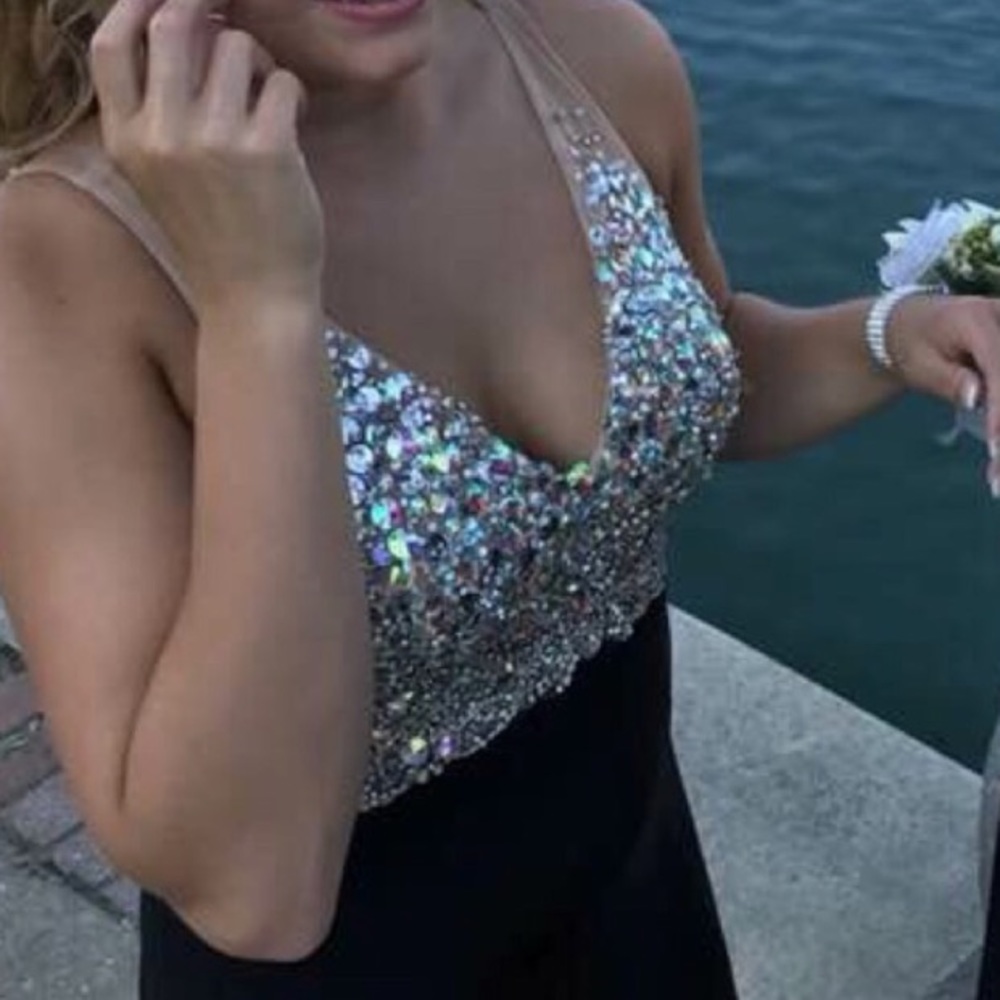 Prom Dress - Picture 2 of 4